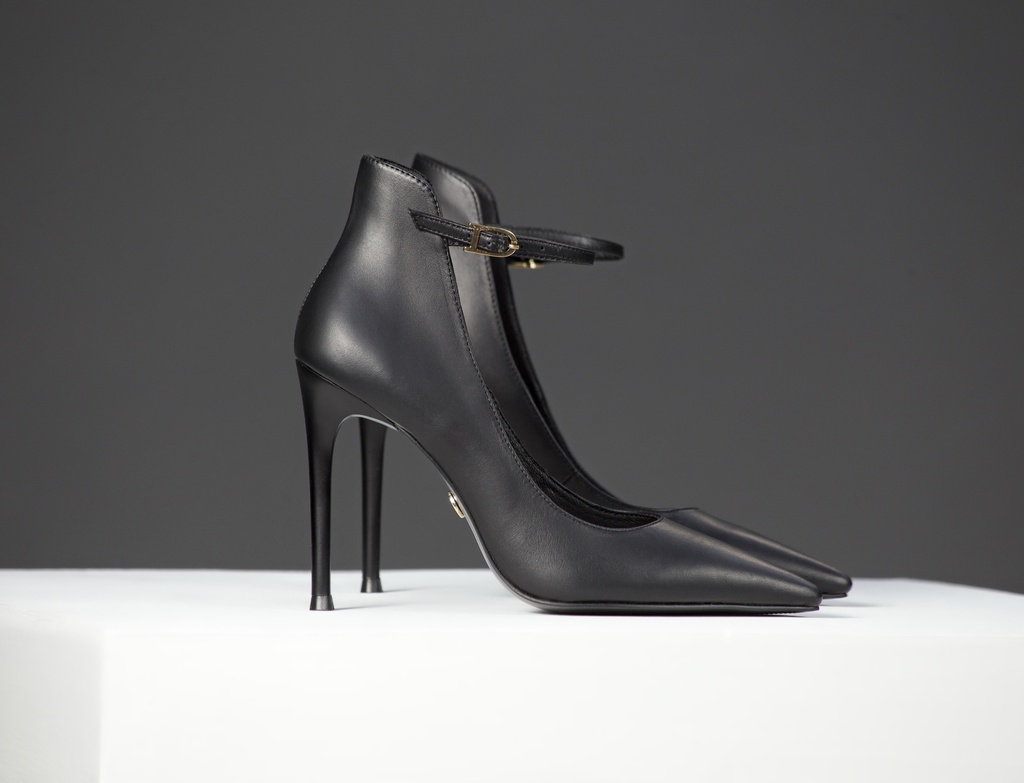 SOFIA 893 NEGRO