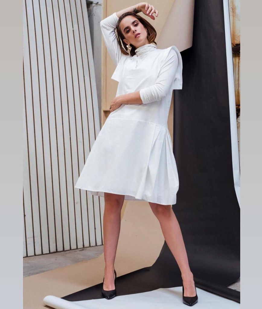 GRECIA 4400 PIEL NEGRO/TACON ORO