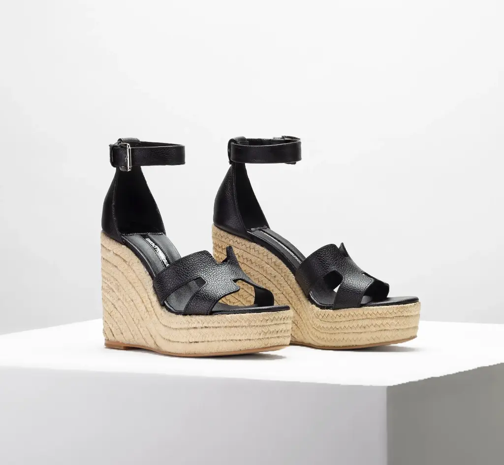 REGINA 1281 PIEL NEGRA