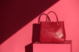 BOLSO BERNARDA PIEL CAIMAN ROJO