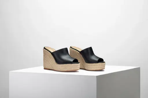 REGINA 1434 PIEL LISA NEGRA 